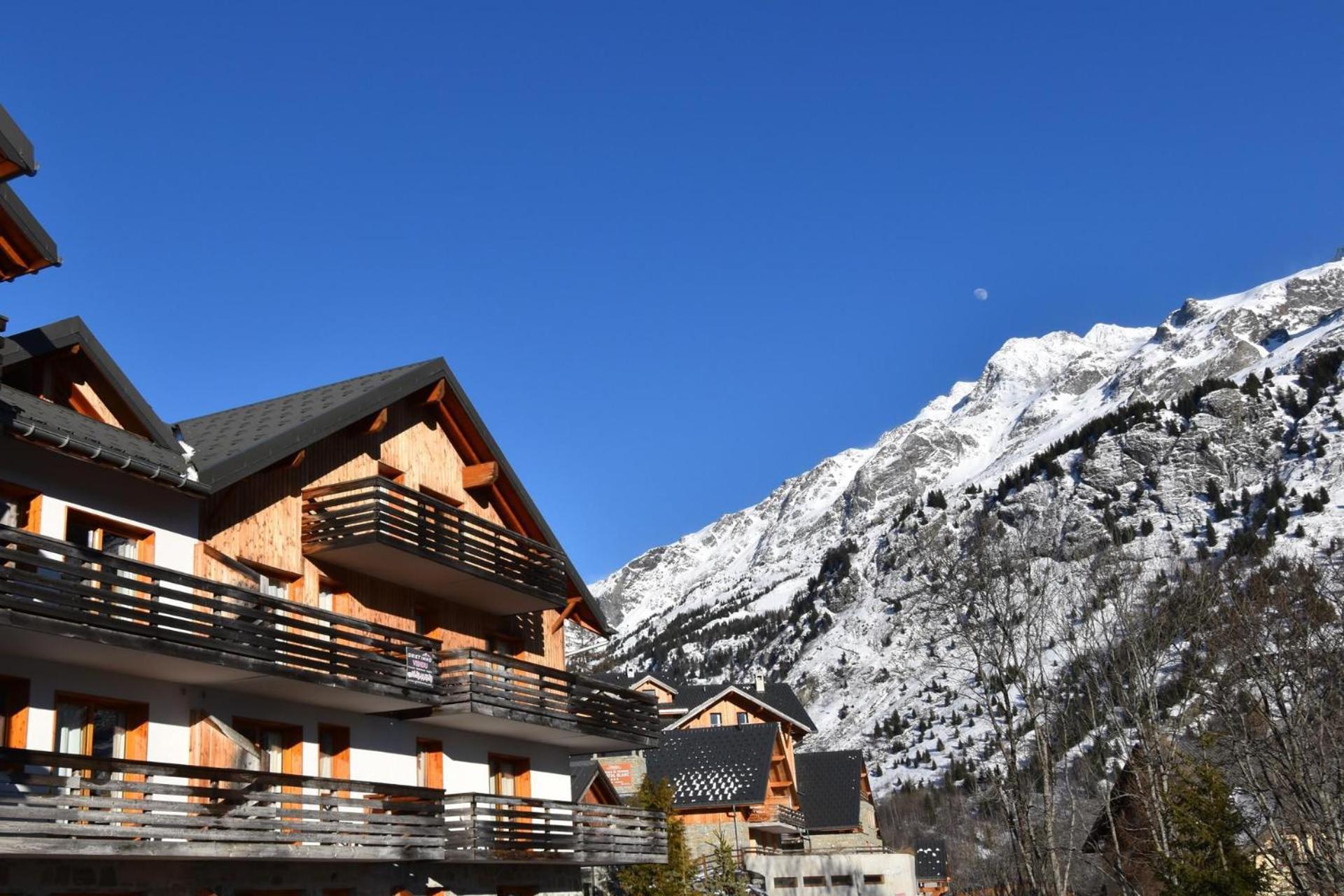 Residence Les Valmonts Vaujany Exterior photo